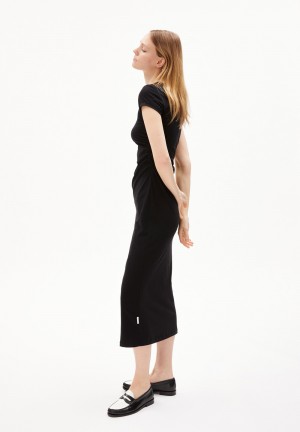 ARMEDANGELS ADAAJA Jersey Dress Slim Fit made of LENZING™ ECOVERO™ Viscose Mix Černé | QWZTU4721