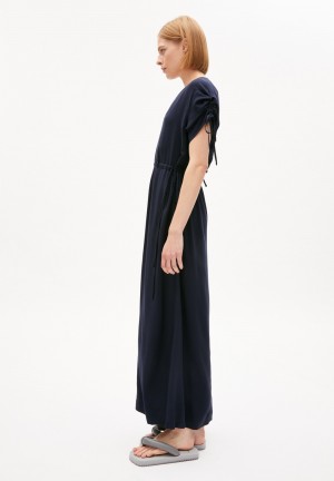 ARMEDANGELS ALESAA Woven Dress made of LENZING™ ECOVERO™ Night Sky | XSBOH1093