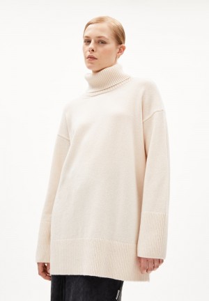 ARMEDANGELS ARDIAA ROLLNECK Sweater Loose Fit made of Organic Wool Mix Oatmilk | LIDNZ6148