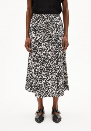 ARMEDANGELS DARTIAA STONEY Woven Skirt Relaxed Fit made of LENZING™ ECOVERO™ Viscose Oatmilk | BWQEH1360