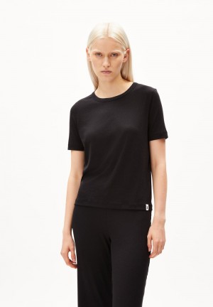 ARMEDANGELS GENEVRAA Rib T-Shirt Regular Fit made of TENCEL™ Lyocell Mix Černé | HGKTM9021