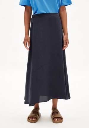 ARMEDANGELS MAGAALI Woven Skirt Regular Fit made of TENCEL™ Lyocell Night Sky | PINBQ2104