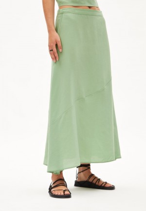 ARMEDANGELS MAGAALI Woven Skirt Regular Fit made of TENCEL™ Lyocell Zelene | HTIQS2789