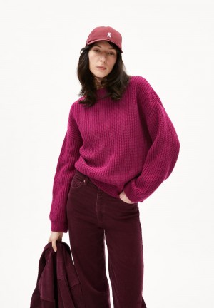 ARMEDANGELS MIYAAR SOLID Sweater Loose Fit made of Organic Wool Mix Cherry Juice | DWHBK9102