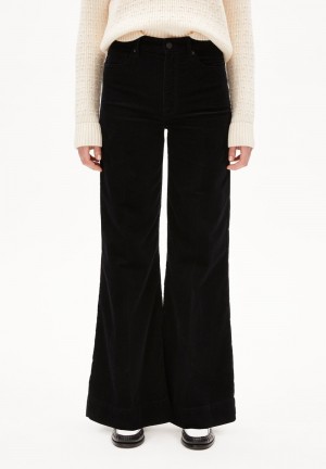 ARMEDANGELS MURLIAA CORDUROY Woven Pants made of Organic Cotton Mix Černé | MKCUG3196