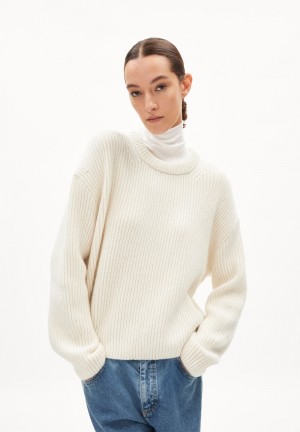 ARMEDANGELS NAARUKO Sweater Loose Fit made of Organic Wool Mix Oatmilk | OLVEI4016