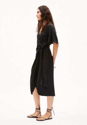 ARMEDANGELS NATAALE Woven Dress Regular Fit made of TENCEL™ Lyocell Mix Černé | XTNJS5430