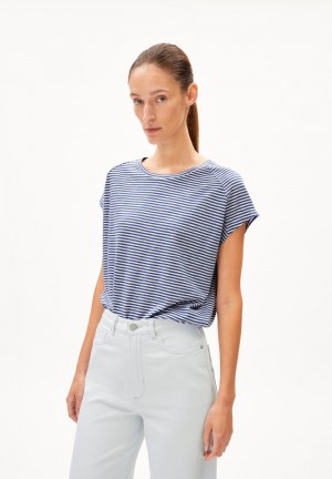 ARMEDANGELS ONELIAA LOVELY STRIPES T-Shirt Loose Fit made of Organic Cotton Faded Indigo-oatmilk | ZMBSX9584