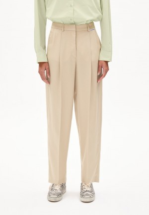 ARMEDANGELS SANDRINAA TAPERED Woven Pants made of TENCEL™ x REFIBRA™ Lyocell Sand Stone | IXHBG5463