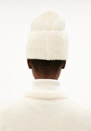 ARMEDANGELS SNOWAA Beanie made of Mohair Wool Mix Oatmilk | UHZBW6312