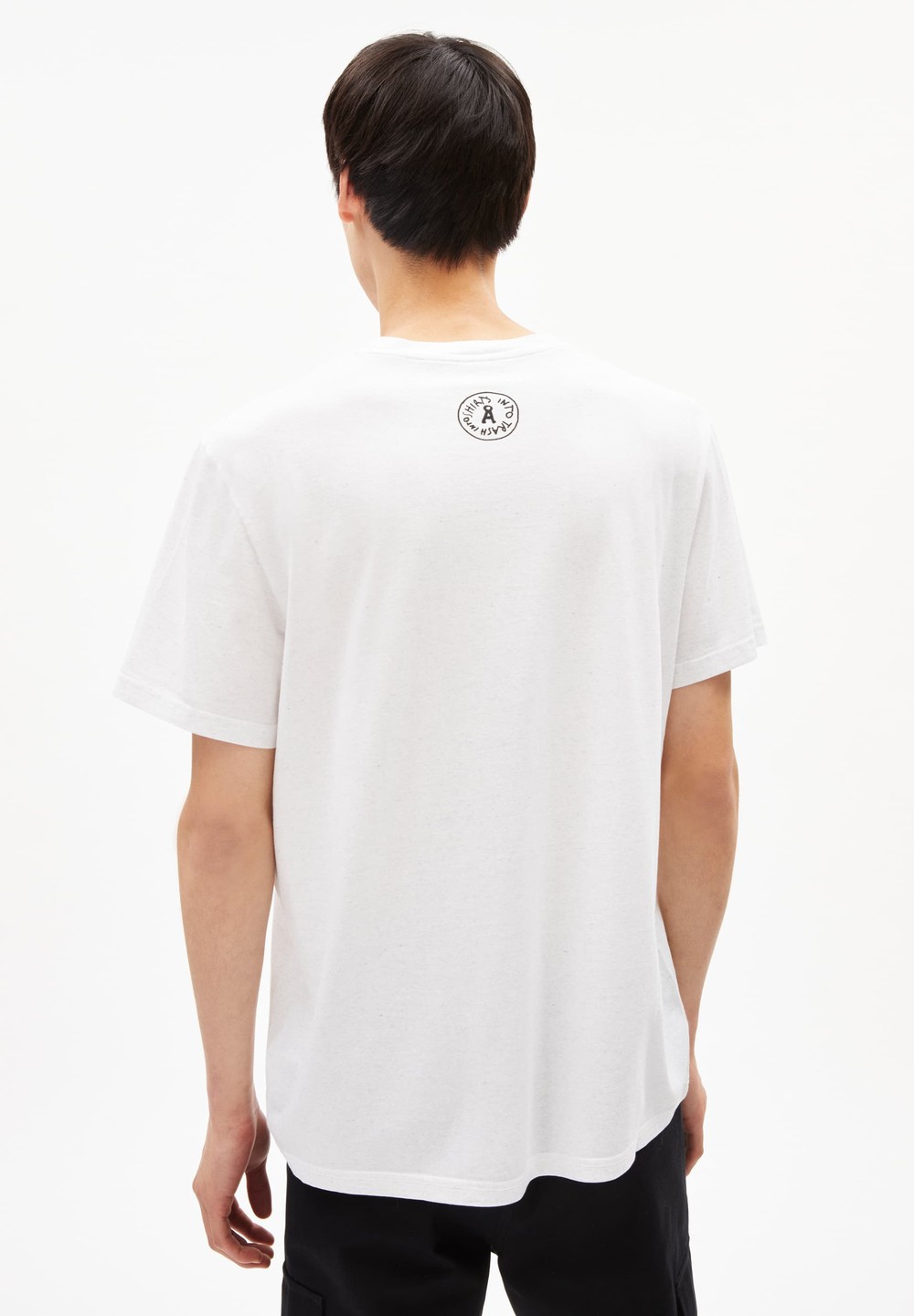 ARMEDANGELS AADO CIRCULAR Circular Tee: Trash inside Bílé | WFEGV7309