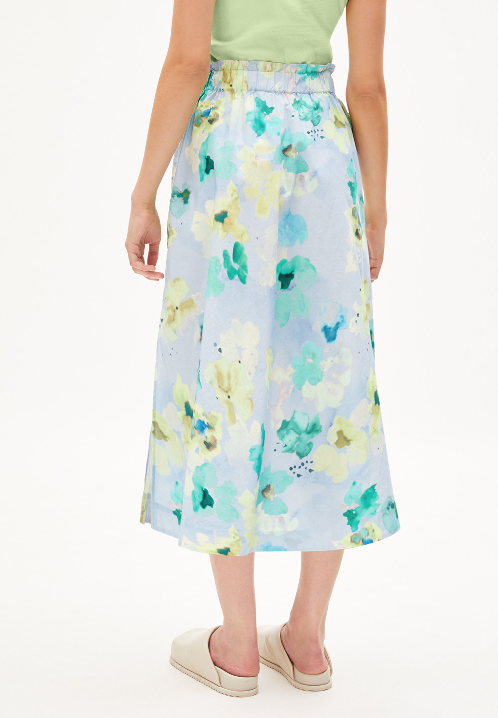 ARMEDANGELS AAIMEMI AQUA FLORAL Woven Skirt Regular Fit made of Organic Cotton Morning Sky | EWGDP7359