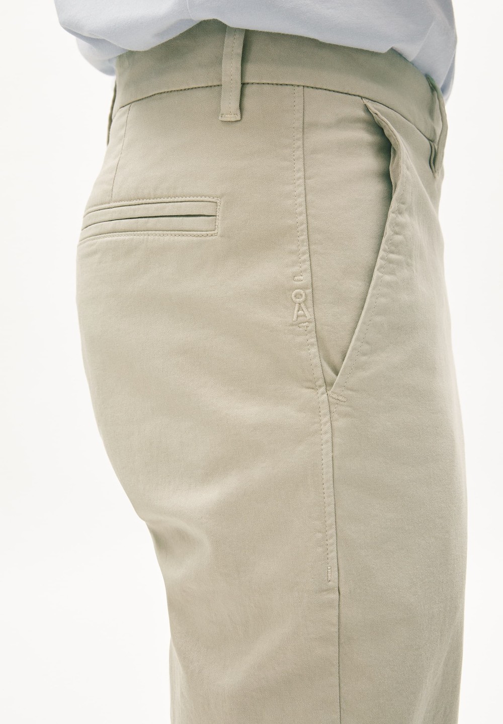 ARMEDANGELS AATHAN Chino Pants made of Organic Cotton Mix Sand Stone | JLMDB9854