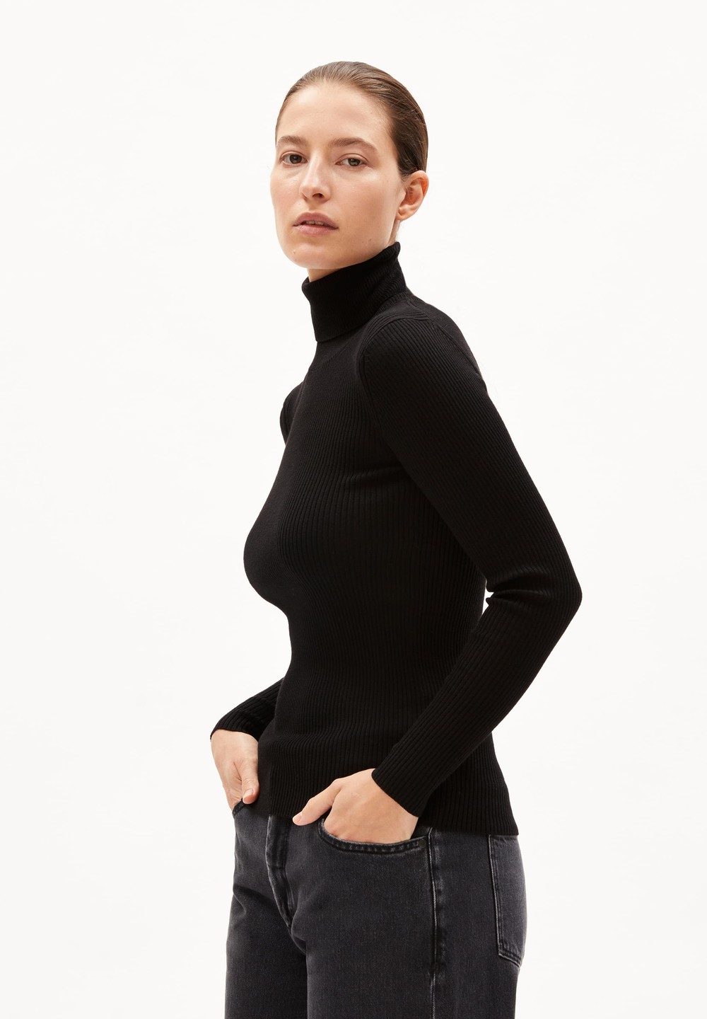 ARMEDANGELS ALISAAS Sweater Slim Fit made of extrafine Merino Organic Wool Černé | KHTFZ5468