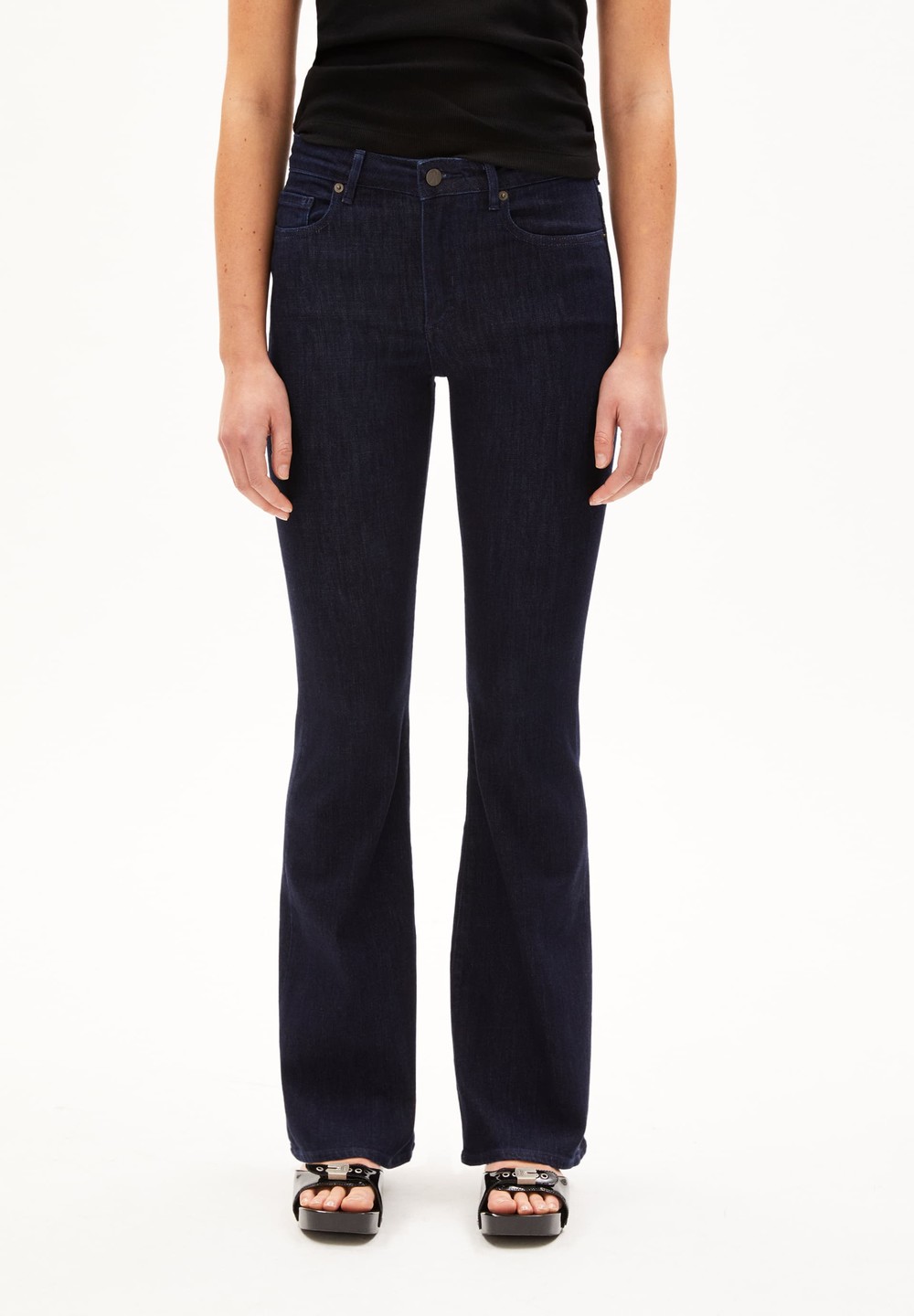 ARMEDANGELS ANAMAA Jeans Flared Leg Mid Waist Organic Cotton Mix X-Stretch Tmavě | MKFHX0384