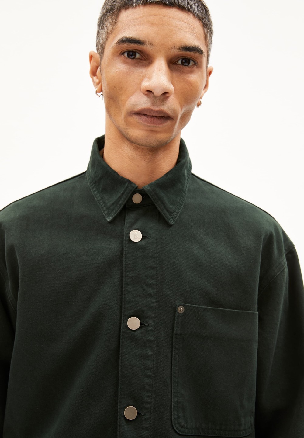 ARMEDANGELS BAASIO GMT DYE Overshirt Relaxed Fit made of recycled Cotton Tmavě | VLEZO0934