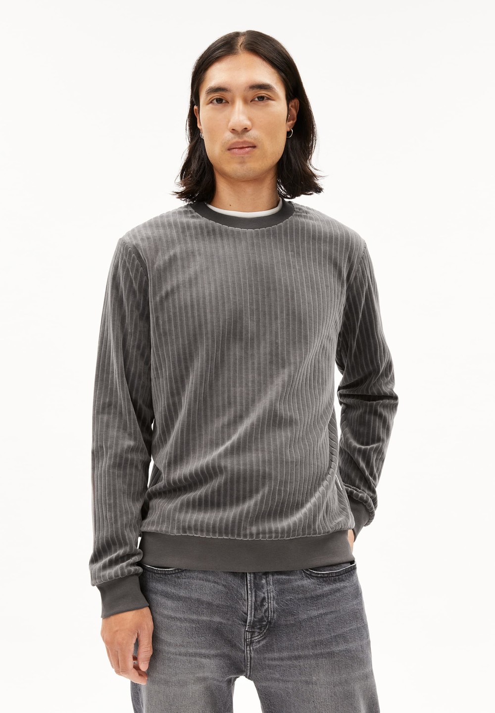 ARMEDANGELS BENJAARO CORDUROY Sweatshirt Regular Fit made of Organic Cotton Iron Cast | MUDYE6841