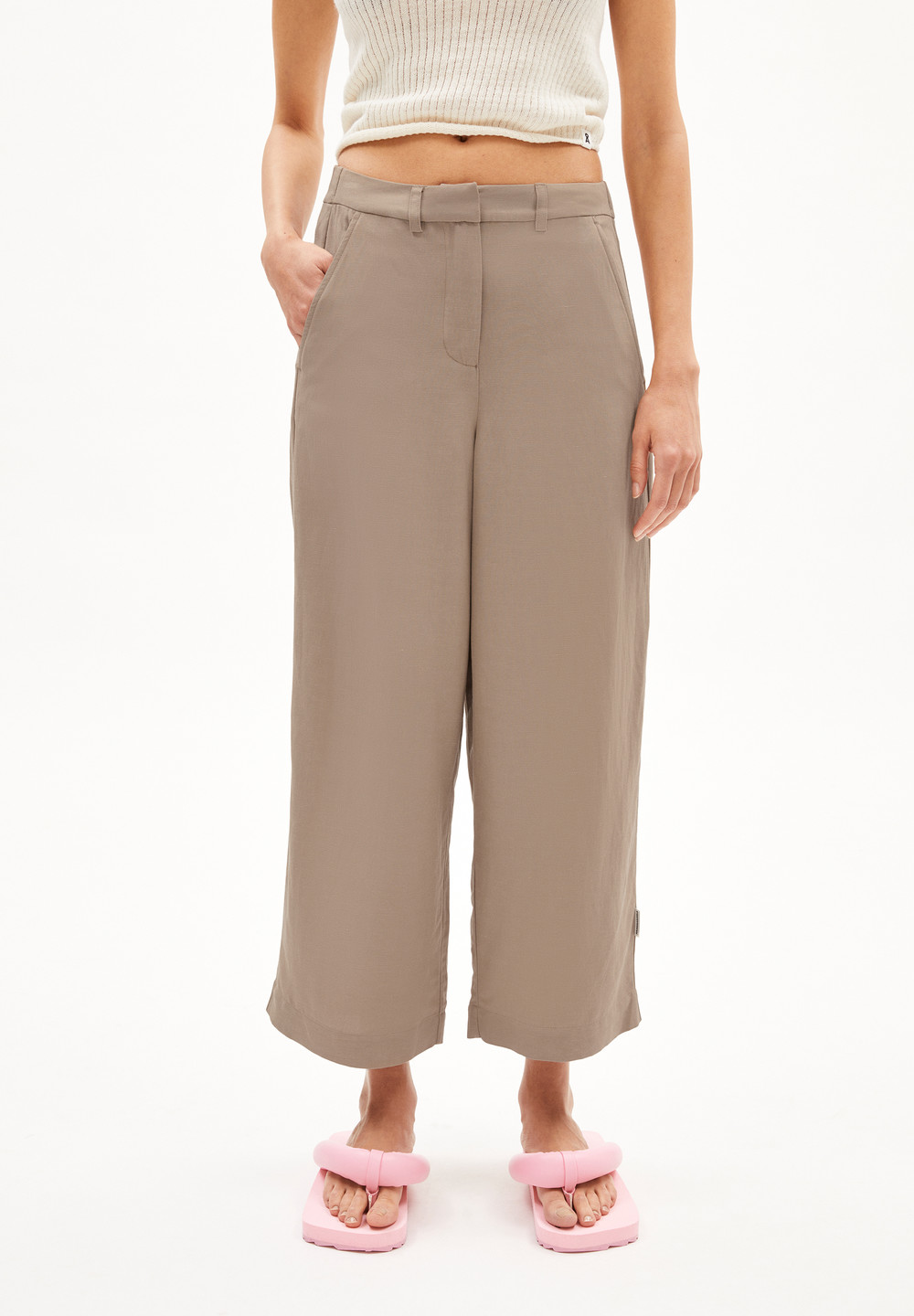 ARMEDANGELS CAARUNUS LINO Woven Pants made of Linen-Mix Cinnamon Dust | CSRHK5401