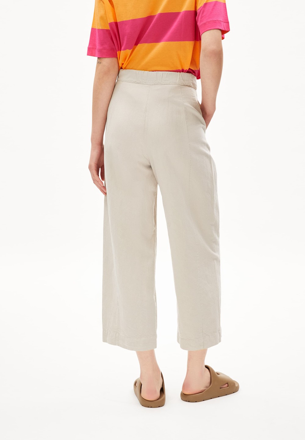 ARMEDANGELS CARUNAA LINO Woven Pants Regular Fit made of Linen-Mix Světle | HRUPI1842