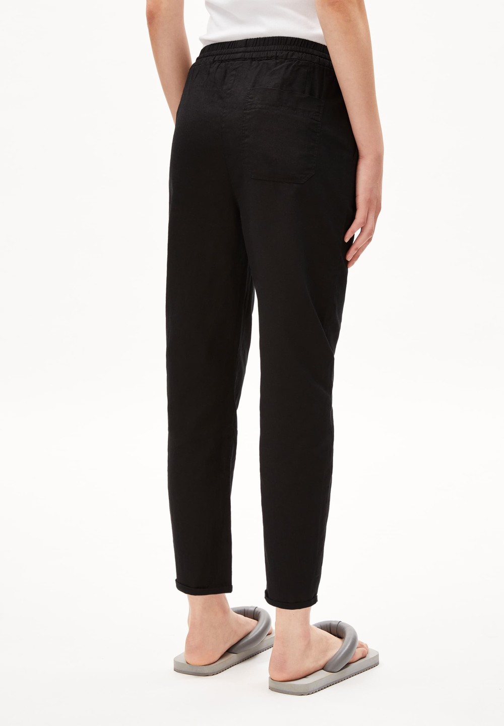 ARMEDANGELS DANYAA LINO Woven Pants Regular Fit made of Linen-Mix Černé | QUEIR6053