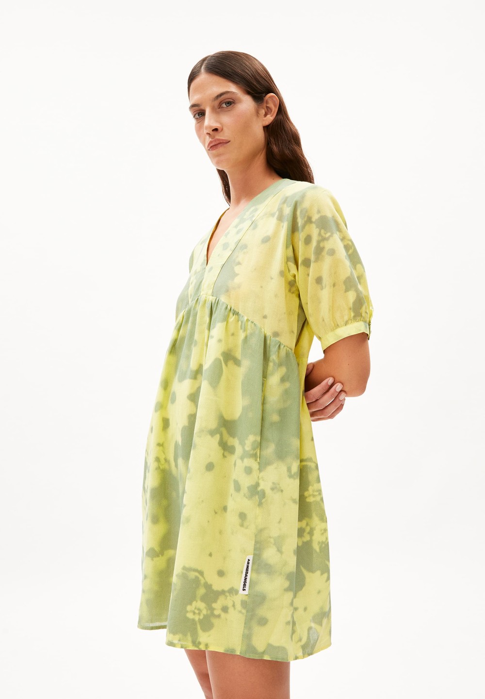 ARMEDANGELS FLORINDAA BLOMMAA Woven Dress Relaxed Fit made of Organic Cotton Světle | SGQVN6302