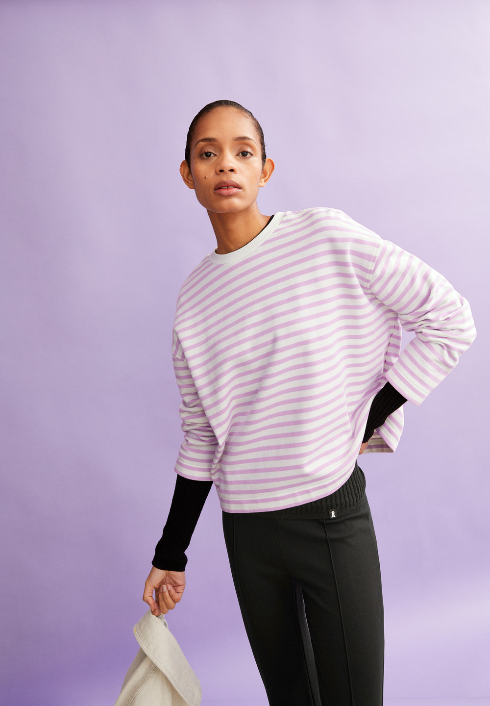 ARMEDANGELS FRANKAA MAARLEN STRIPE Sweatshirt Oversized Fit made of Organic Cotton Levandule | LZVIG6190