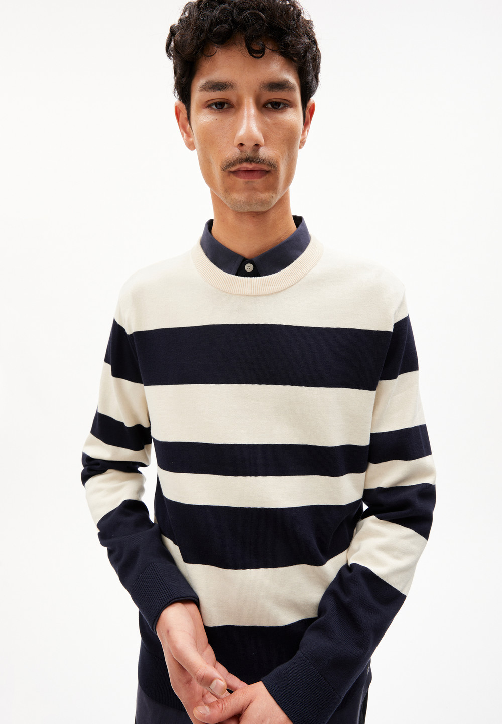 ARMEDANGELS GRAADO Sweater Regular Fit made of Organic Cotton Night Sky-oatmilk | HDGXU9063