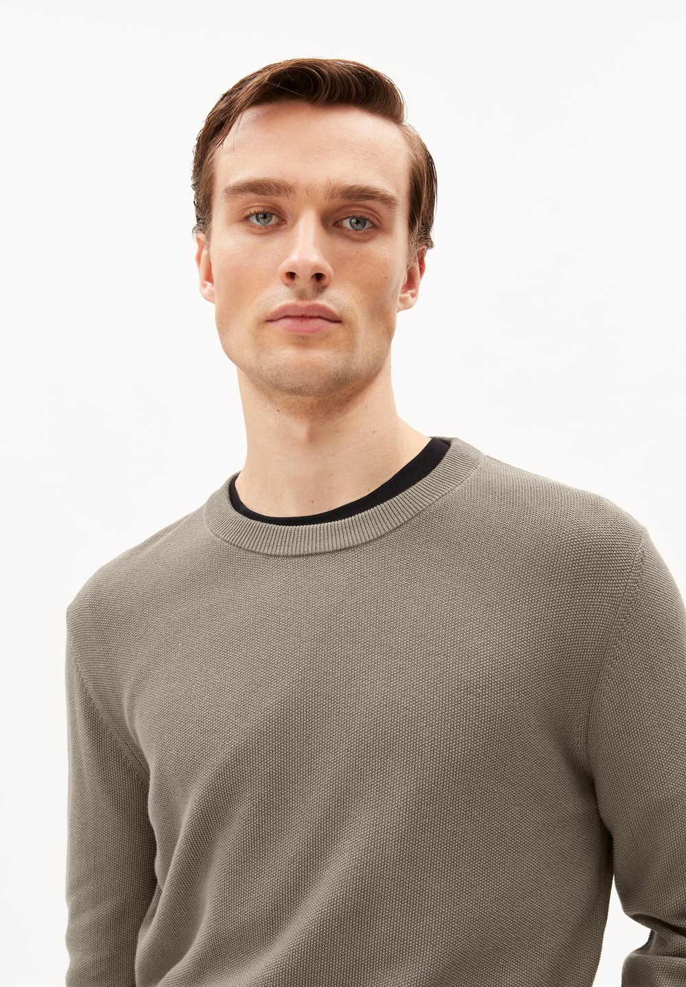 ARMEDANGELS GRAANOS Sweater Regular Fit made of Organic Cotton Muddy Water | JRTLO9742