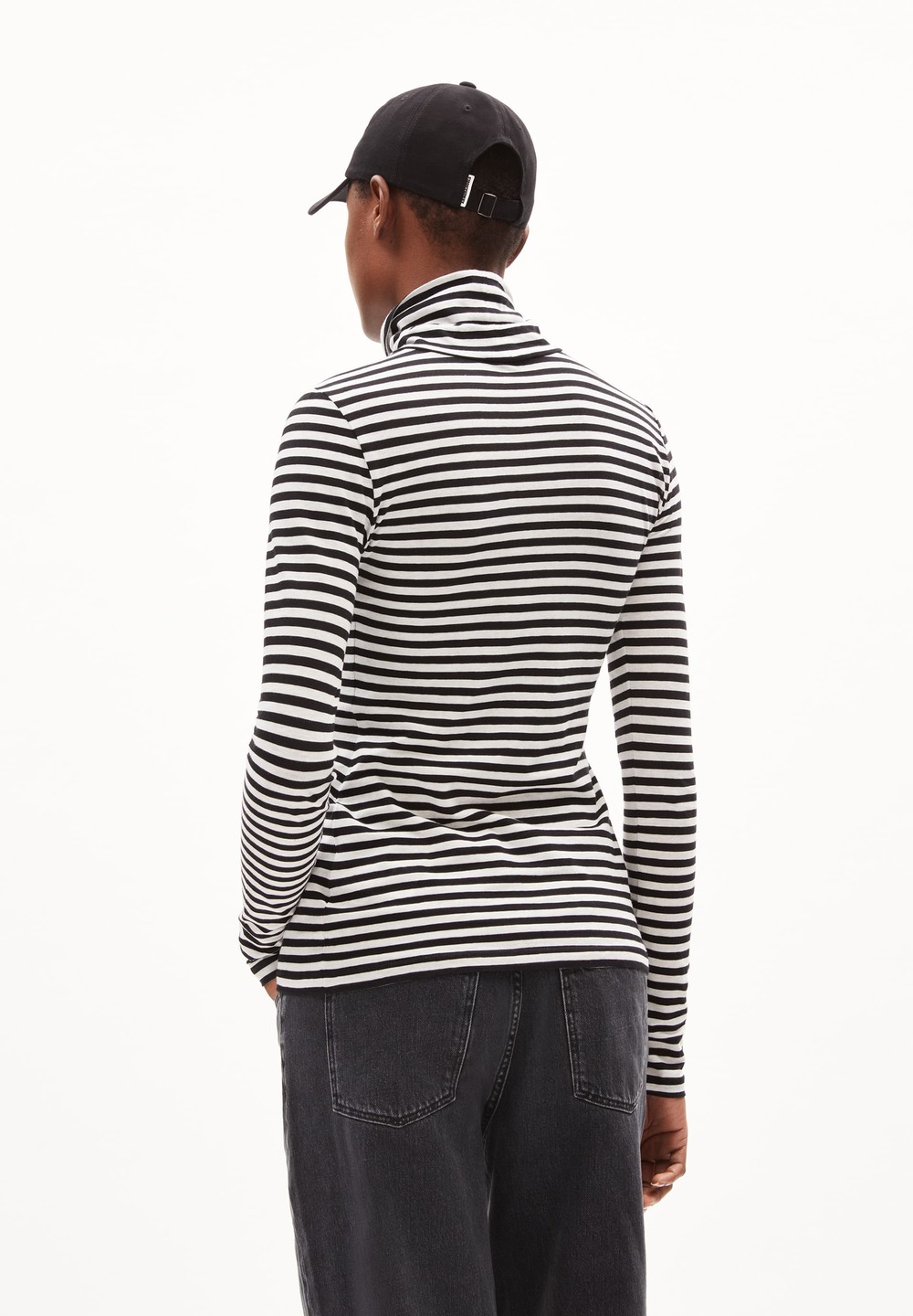 ARMEDANGELS GRAZILIAA STRIPES Longsleeve Slim Fit made of Organic Cotton Bílé | ASREN1273