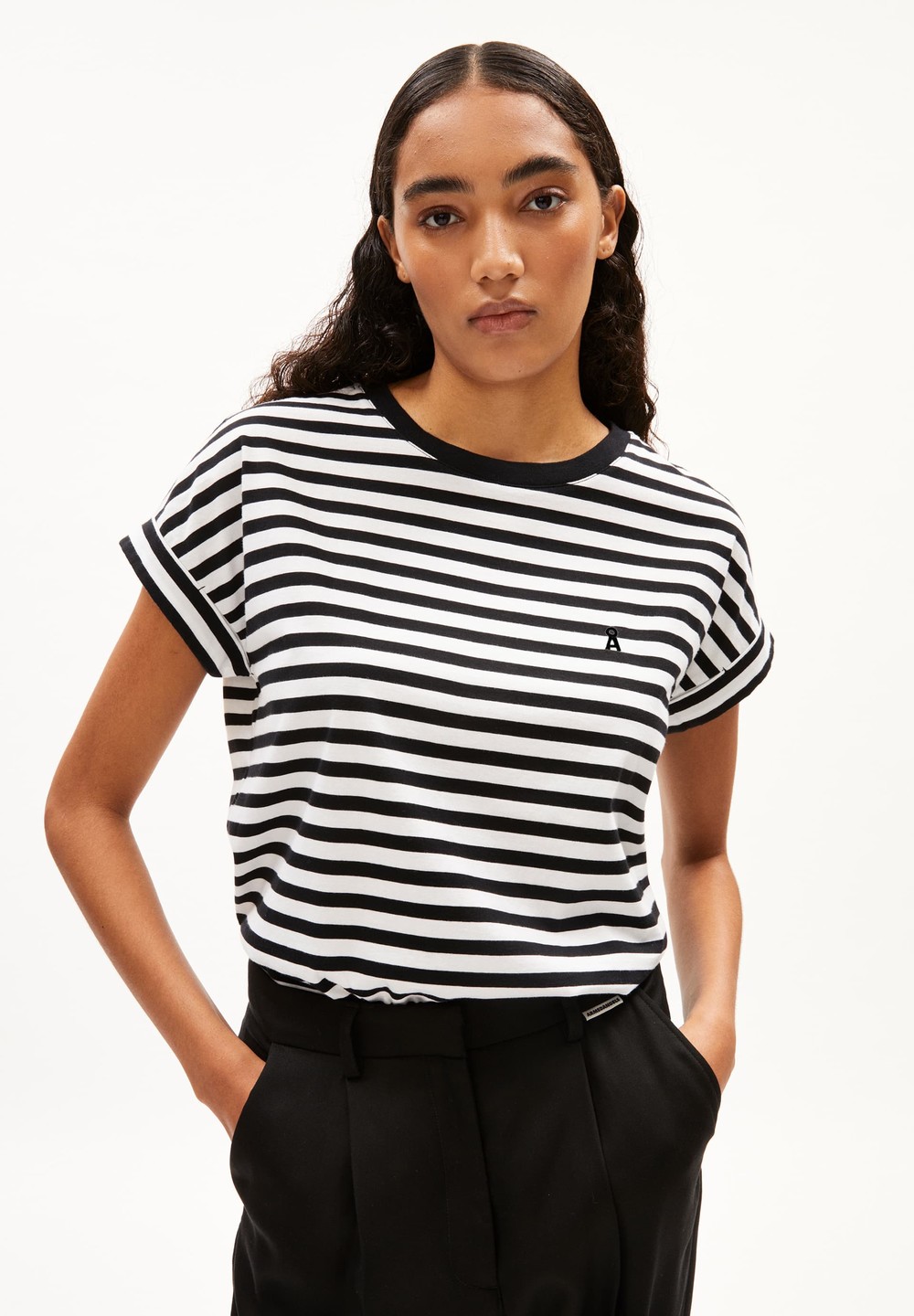 ARMEDANGELS IDAARA STRIPES T-Shirt Loose Fit made of Organic Cotton White-black | VADHK4290