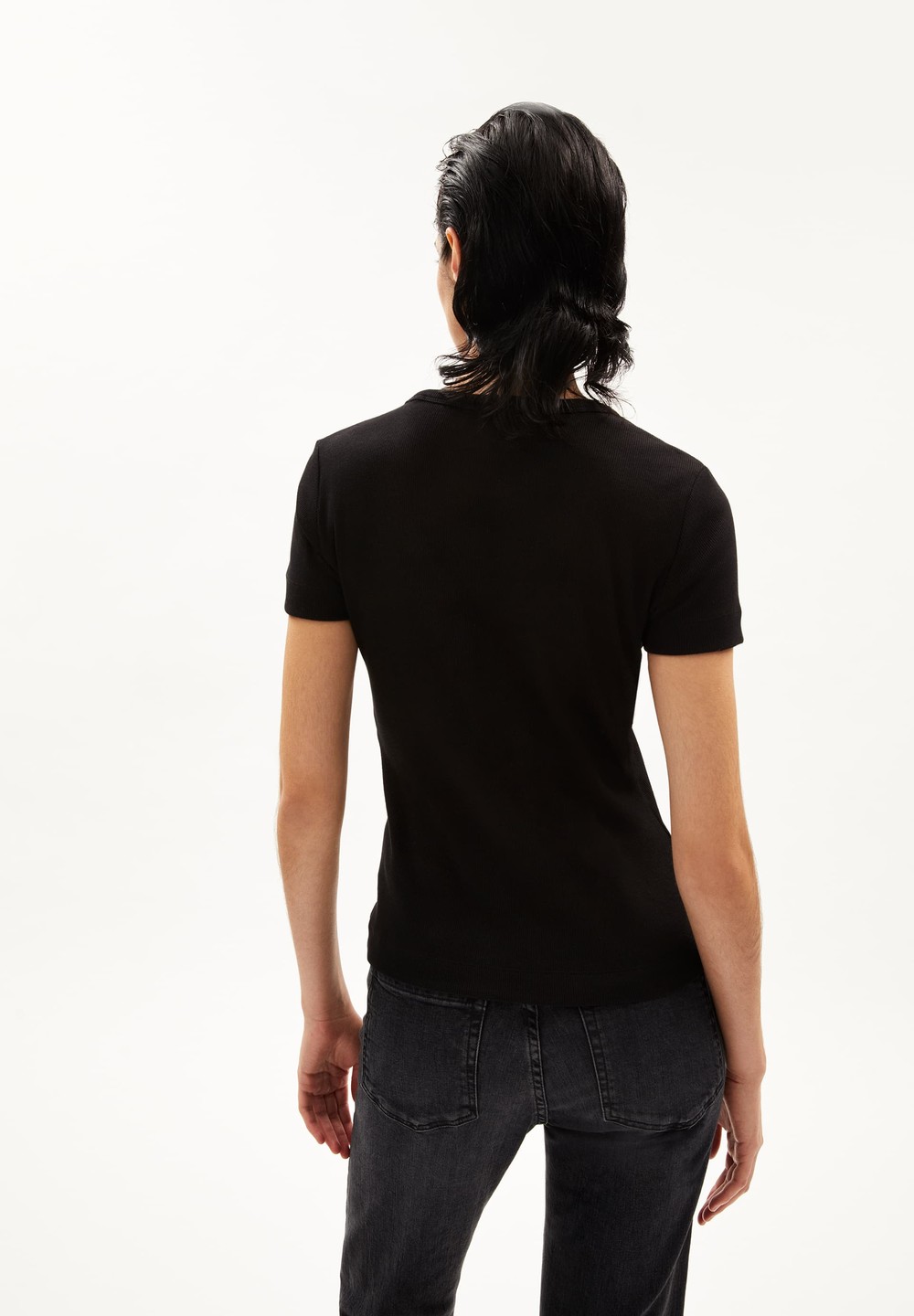 ARMEDANGELS KARDAA Rib-T-Shirt Regular Fit made of Organic Cotton Mix Černé | IFYWT0341