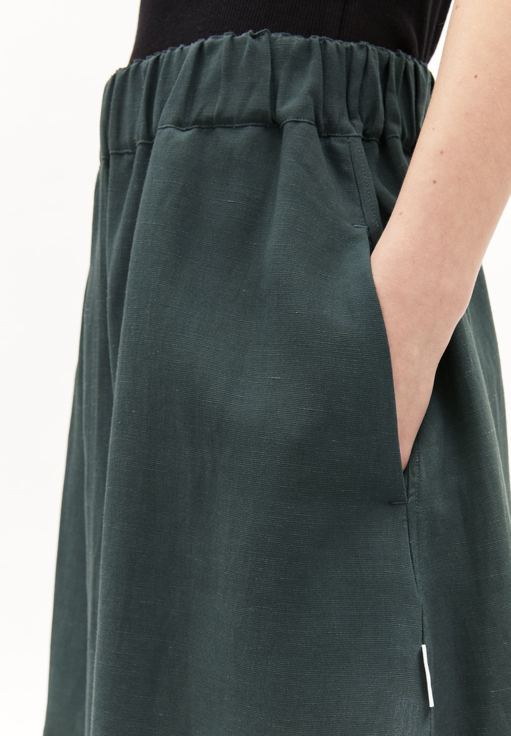 ARMEDANGELS KESIAA LINO Woven Skirt Relaxed Fit made of Linen-Mix Space Steel | MWSOJ3289