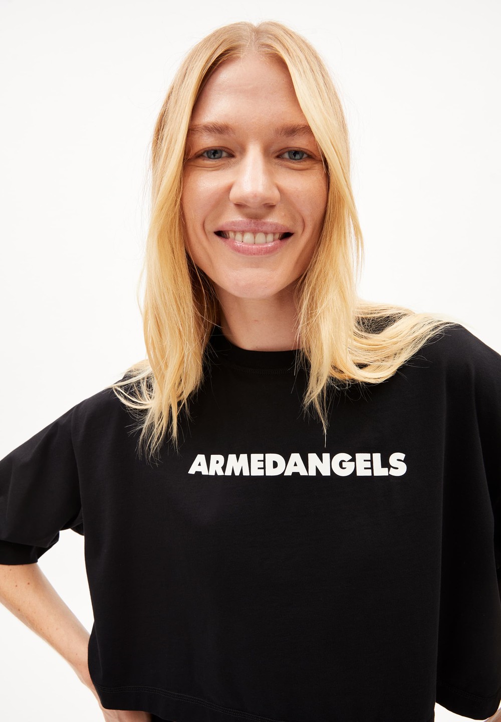 ARMEDANGELS LARIAA ARMEDANGELS T-Shirt Oversized Fit made of Organic Cotton Černé | OZUAB4902