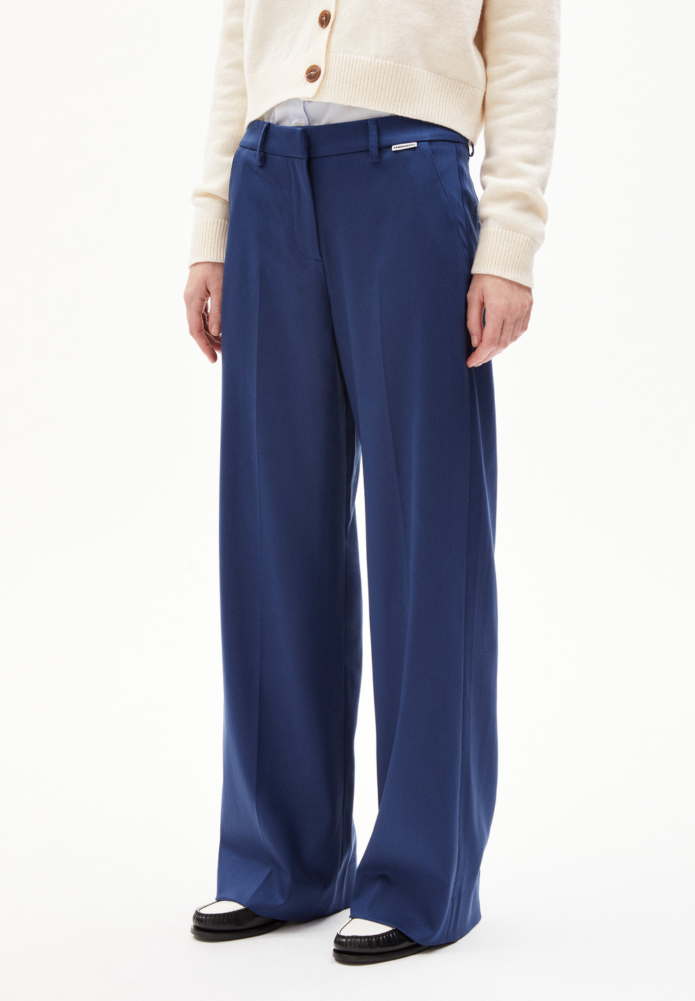 ARMEDANGELS LEANDRAA Woven Pants made of TENCEL™ Lyocell Mix Indigo | LMOVU3150