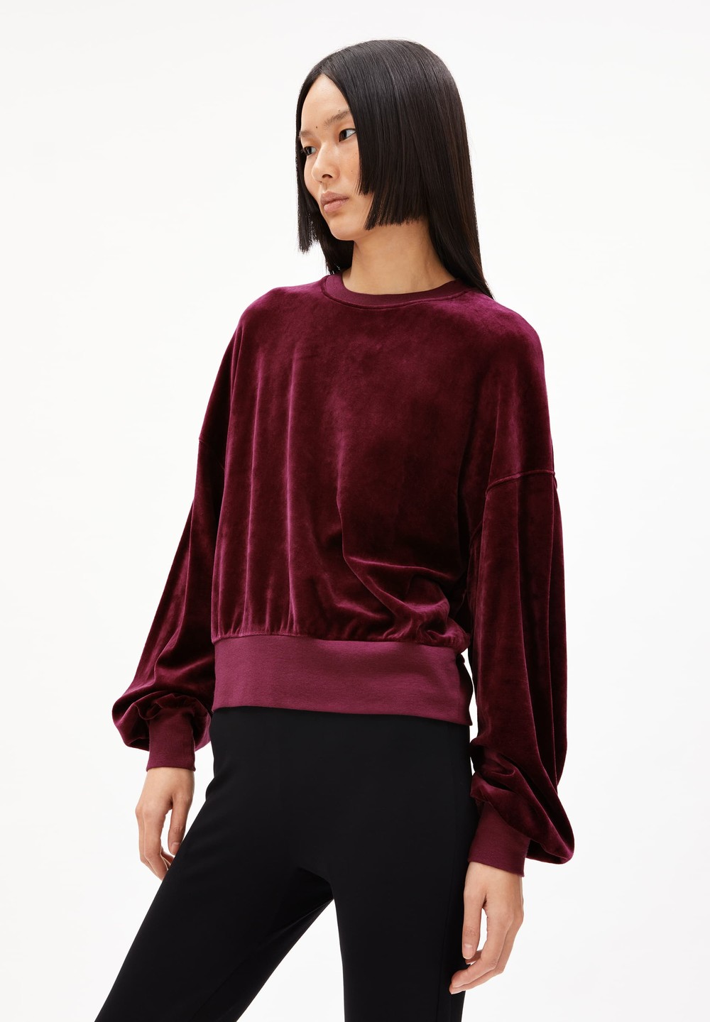 ARMEDANGELS LEDIANAA Sweatshirt Oversized Fit made of TENCEL™ Modal Mix Cranberry Juice | GKHBO5846