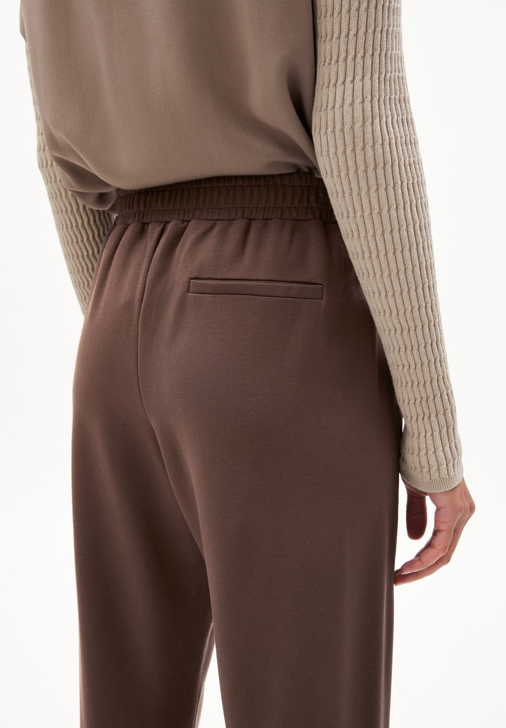 ARMEDANGELS MAGDAALENA Jersey Pants made of LENZING™ ECOVERO™ Mix Warm Slate | HMBTX7635