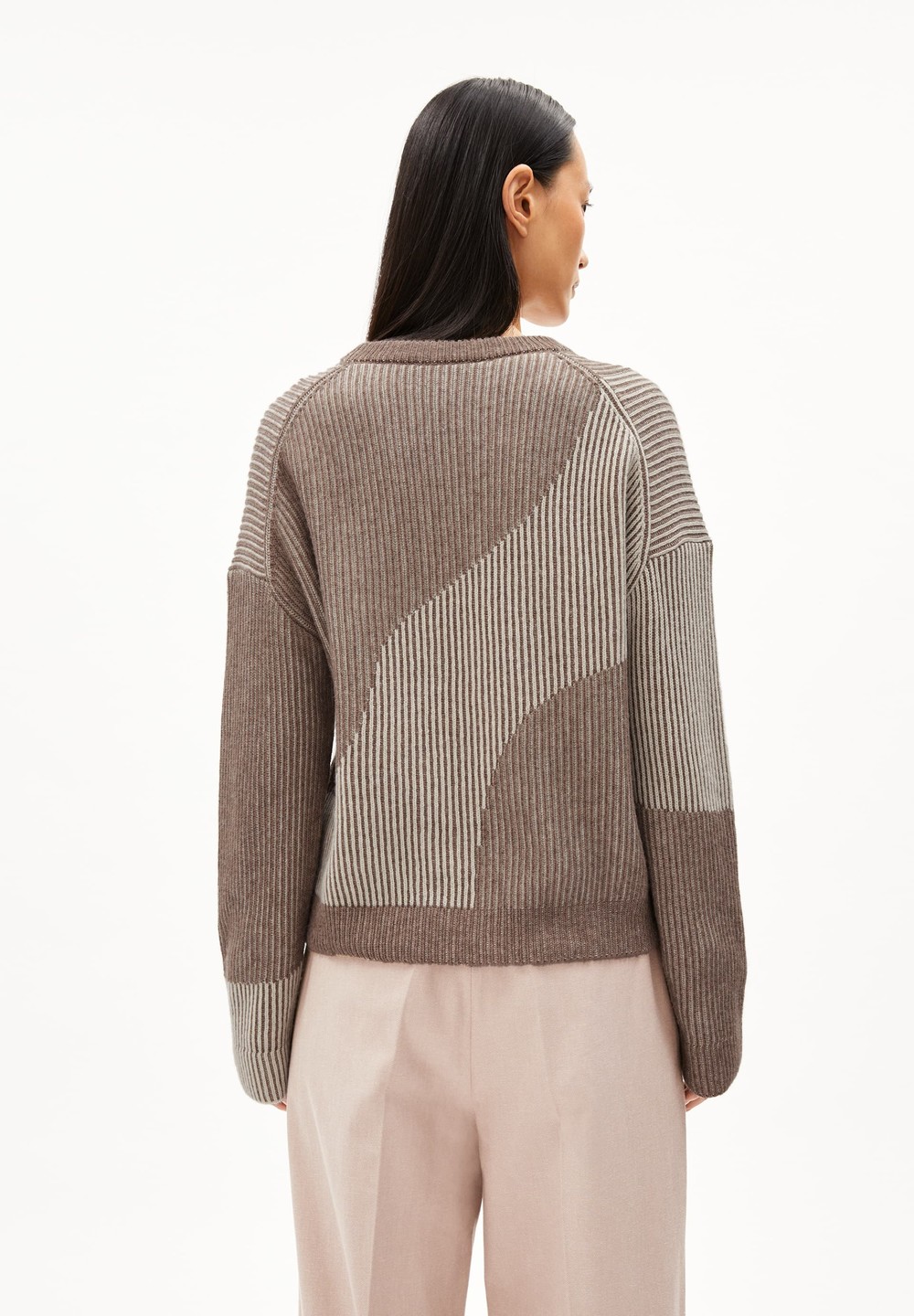 ARMEDANGELS MAYRAA VANISE Sweater Loose Fit made of Organic Wool Mix Cinnamon Dust Melange-oatmilk | DIPFJ4589