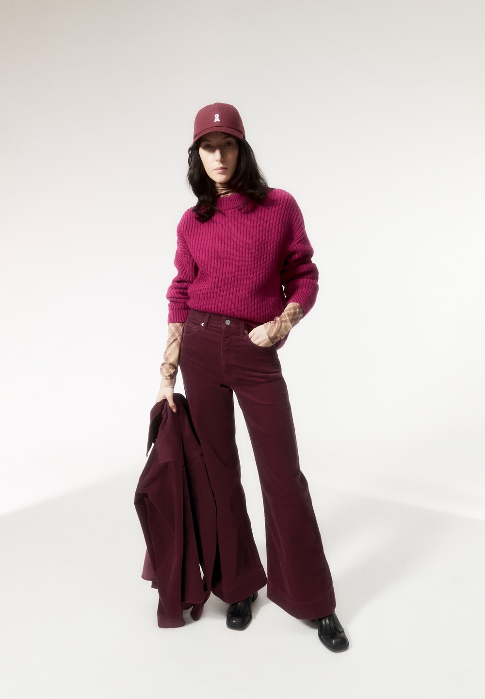 ARMEDANGELS MIYAAR SOLID Sweater Loose Fit made of Organic Wool Mix Cherry Juice | DWHBK9102