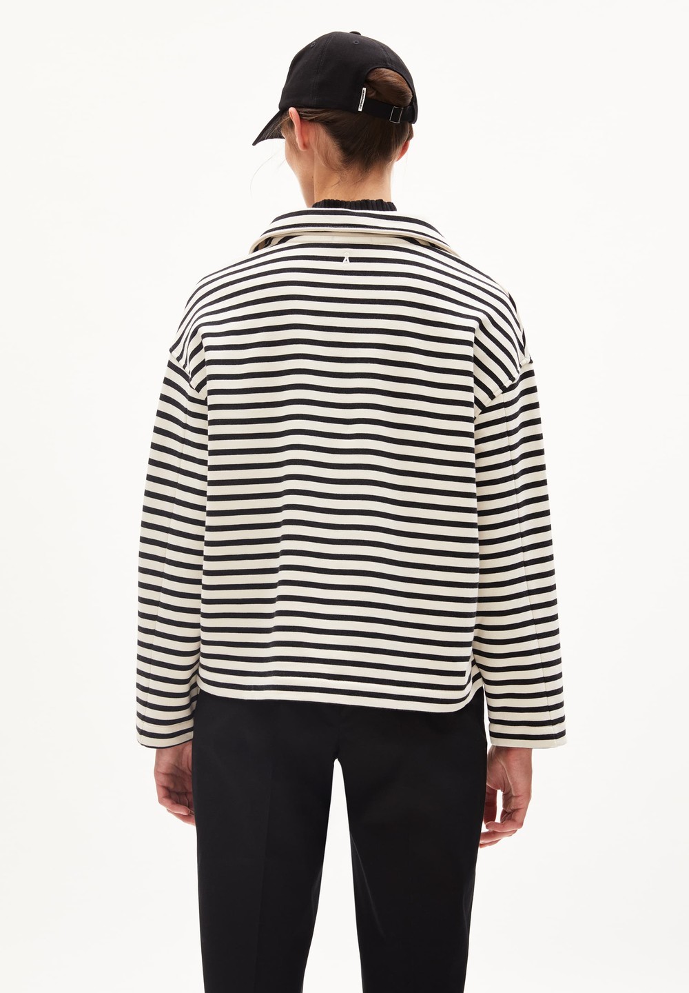 ARMEDANGELS NAIRAA STRIPE Sweatshirt Oversized Fit made of Organic Cotton Undyed-black | URXJH8460