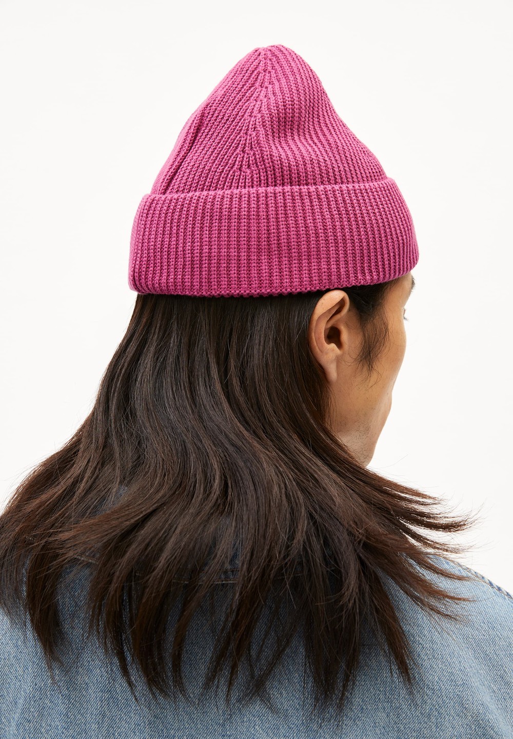 ARMEDANGELS NILDAAO COTTON Beanie made of Organic Cotton Crushed Berry | AIUJR2416