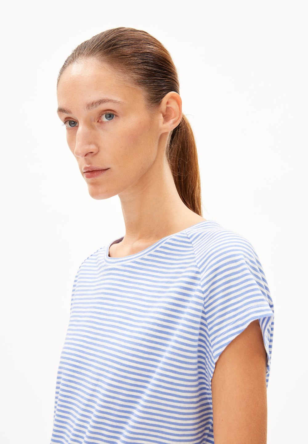 ARMEDANGELS ONELIAA LOVELY STRIPES T-Shirt Loose Fit made of Organic Cotton Blankyt | JCUGF3680