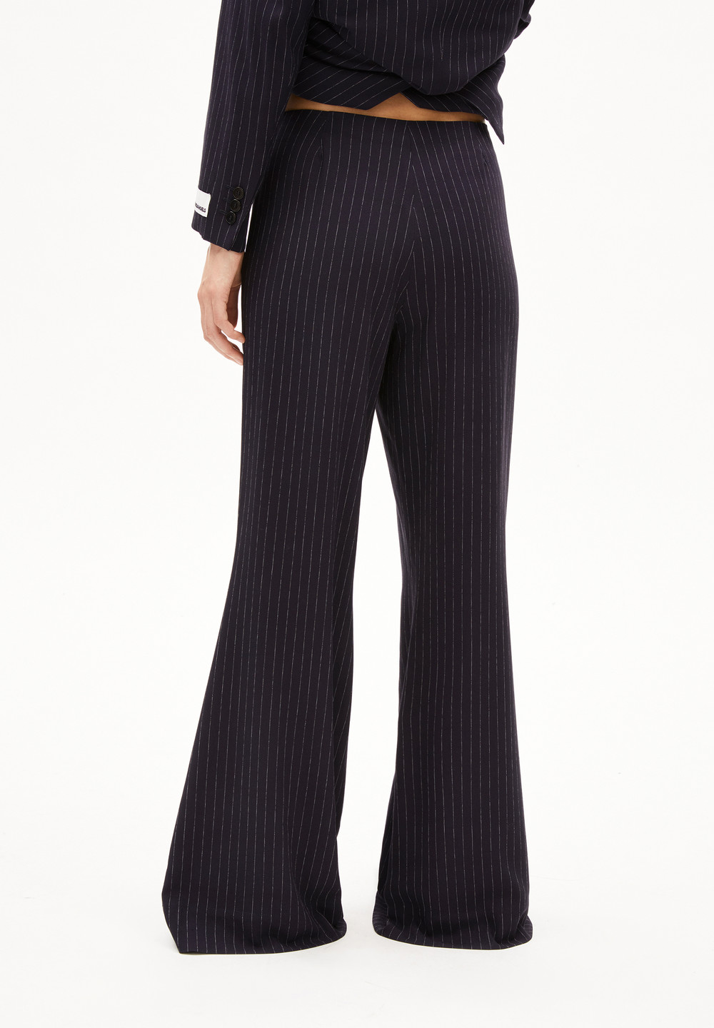 ARMEDANGELS PHAAMINA PINSTRIPE Woven Pants made of LENZING™ ECOVERO™ Viscose Mix Night Sky-white | YLHNM0685