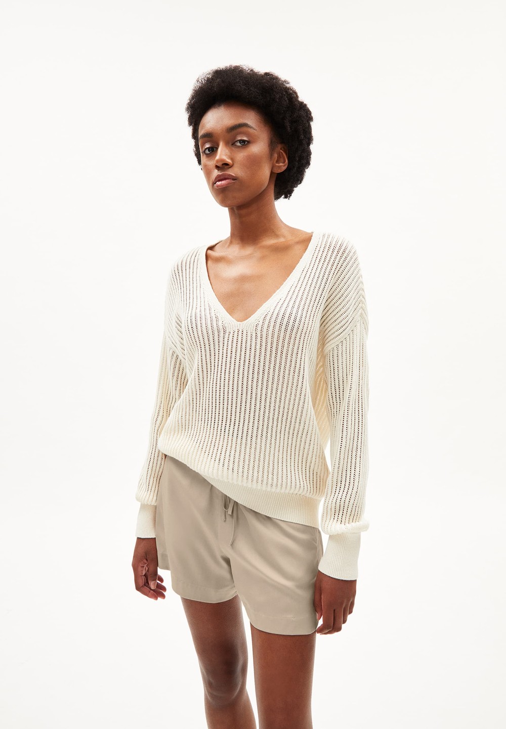 ARMEDANGELS RANAA CROCHET LINO Sweater Loose Fit made of Linen-Mix Bílé | UGRAC3621