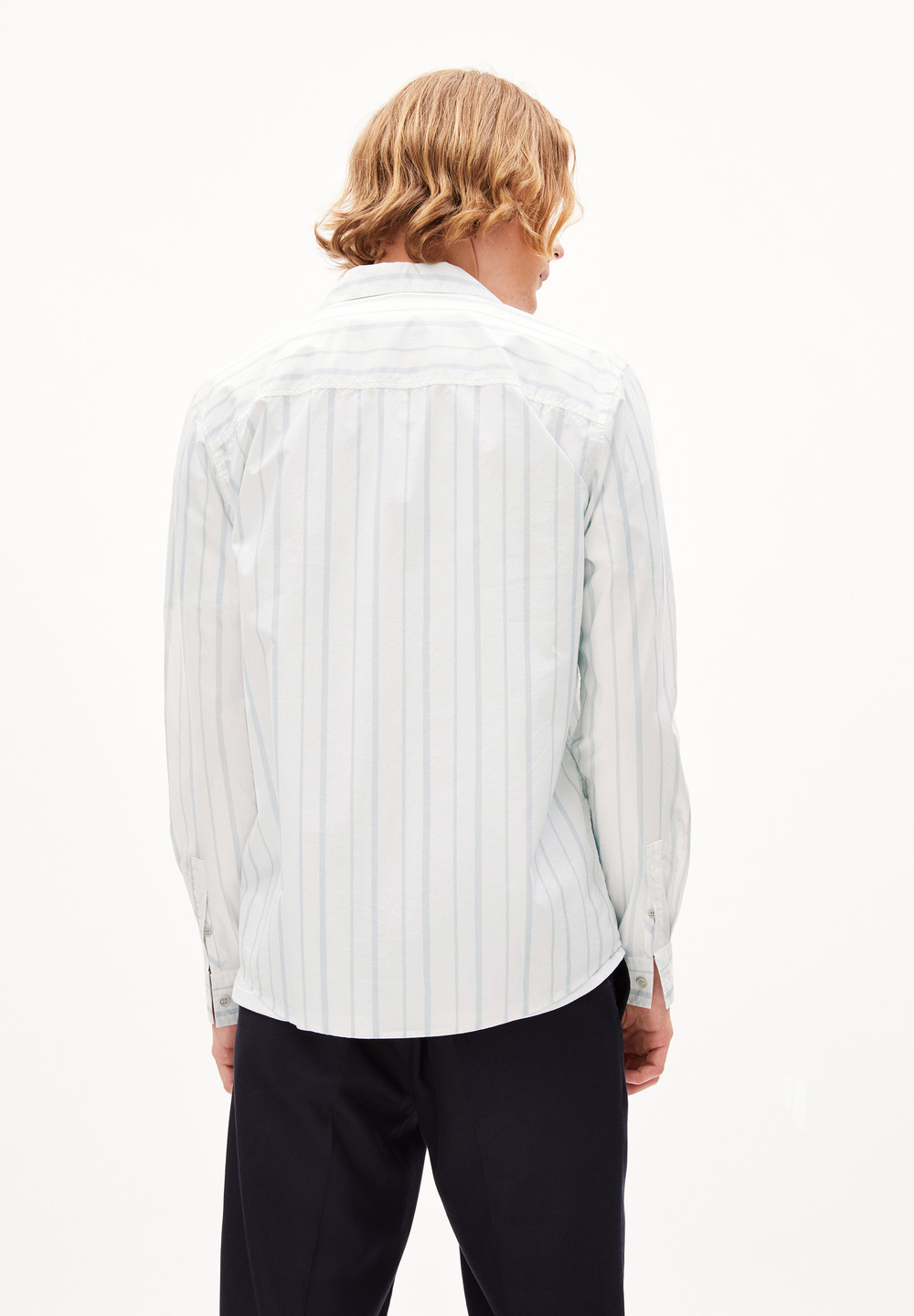 ARMEDANGELS RONDAA Shirt Relaxed Fit made of Organic Cotton Bílé | NAUZF1827