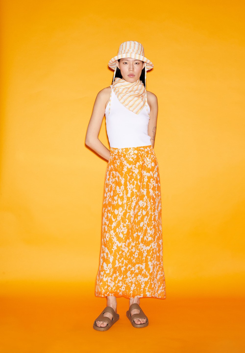 ARMEDANGELS SAALANJA MANGORANGE Woven Skirt Regular Fit made of TENCEL™ Lyocell Mangorange | CNFRQ2180