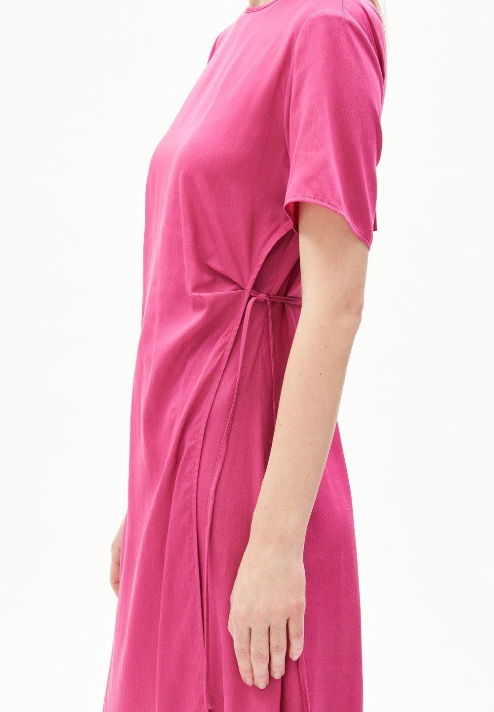 ARMEDANGELS SEDISAA Woven Dress Regular Fit made of TENCEL™ Lyocell Mix Crushed Berry | RDGIF3721