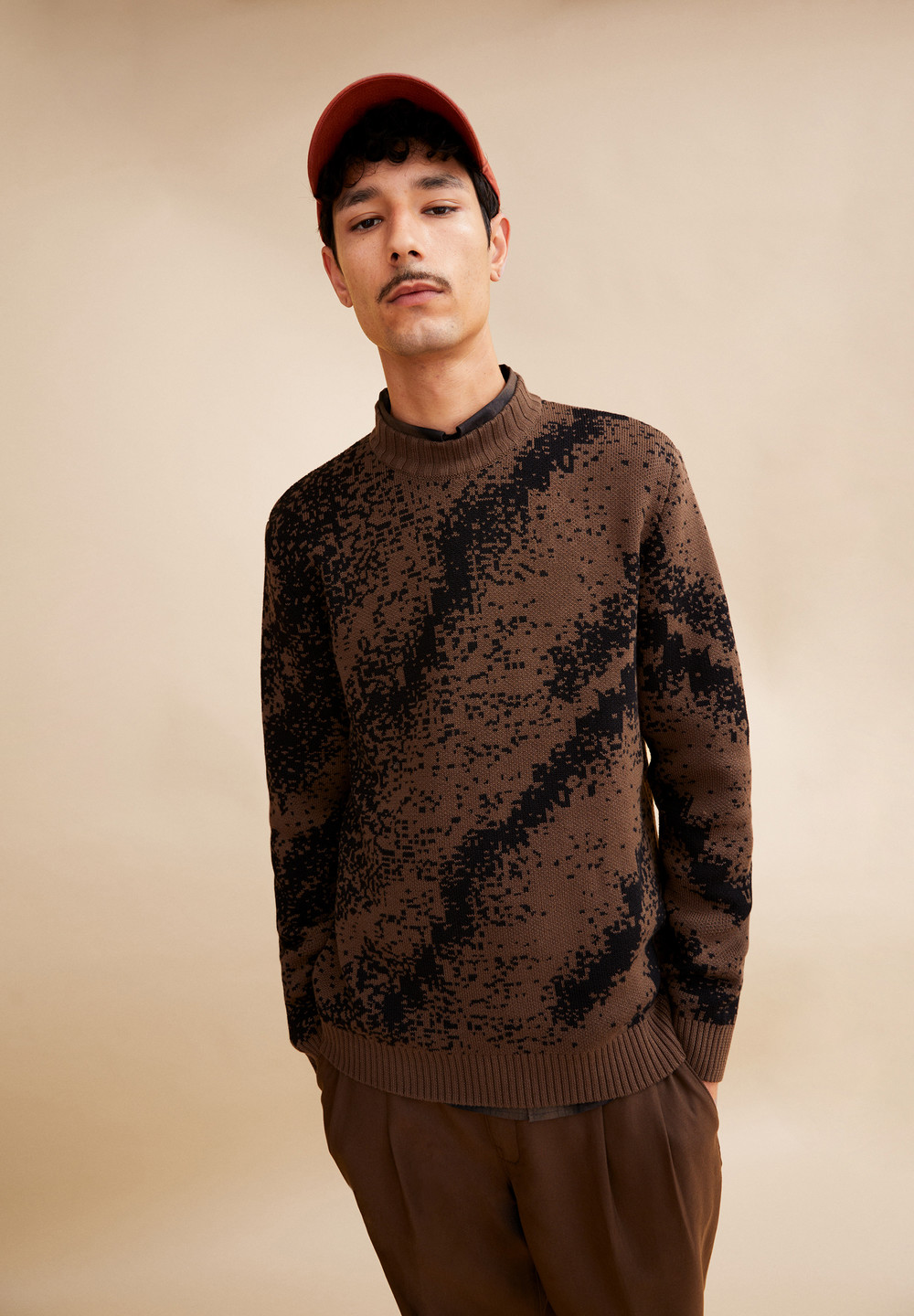 ARMEDANGELS SIVAAN Sweater Regular Fit made of Organic Cotton Earth-black | AEIJW2059