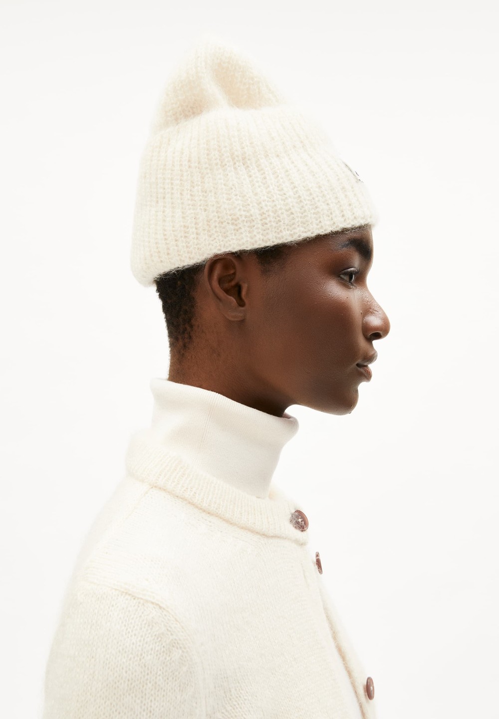 ARMEDANGELS SNOWAA Beanie made of Mohair Wool Mix Oatmilk | UHZBW6312