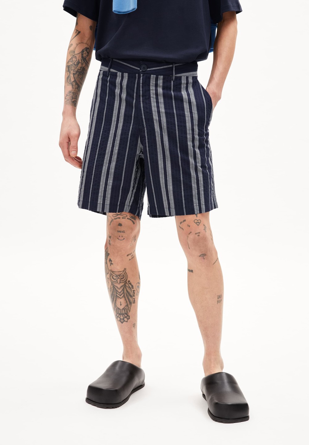 ARMEDANGELS SOJAAN SEERSUCKER Shorts Relaxed Fit made of Organic Cotton Night Sky | HNCLJ0749