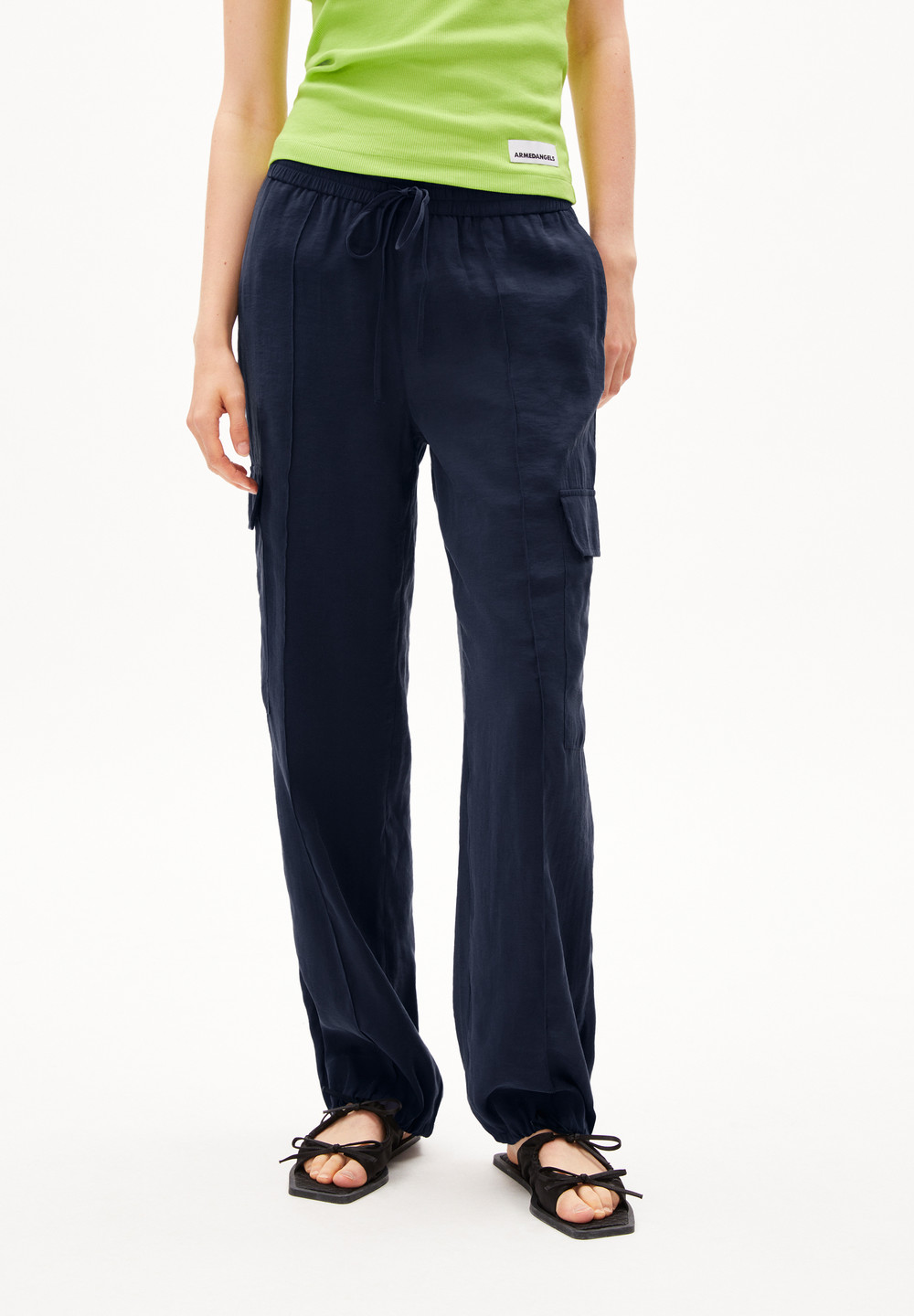 ARMEDANGELS TARAANEHAA Woven Pants made of TENCEL™ Modal Mix Night Sky | CXPAS1632